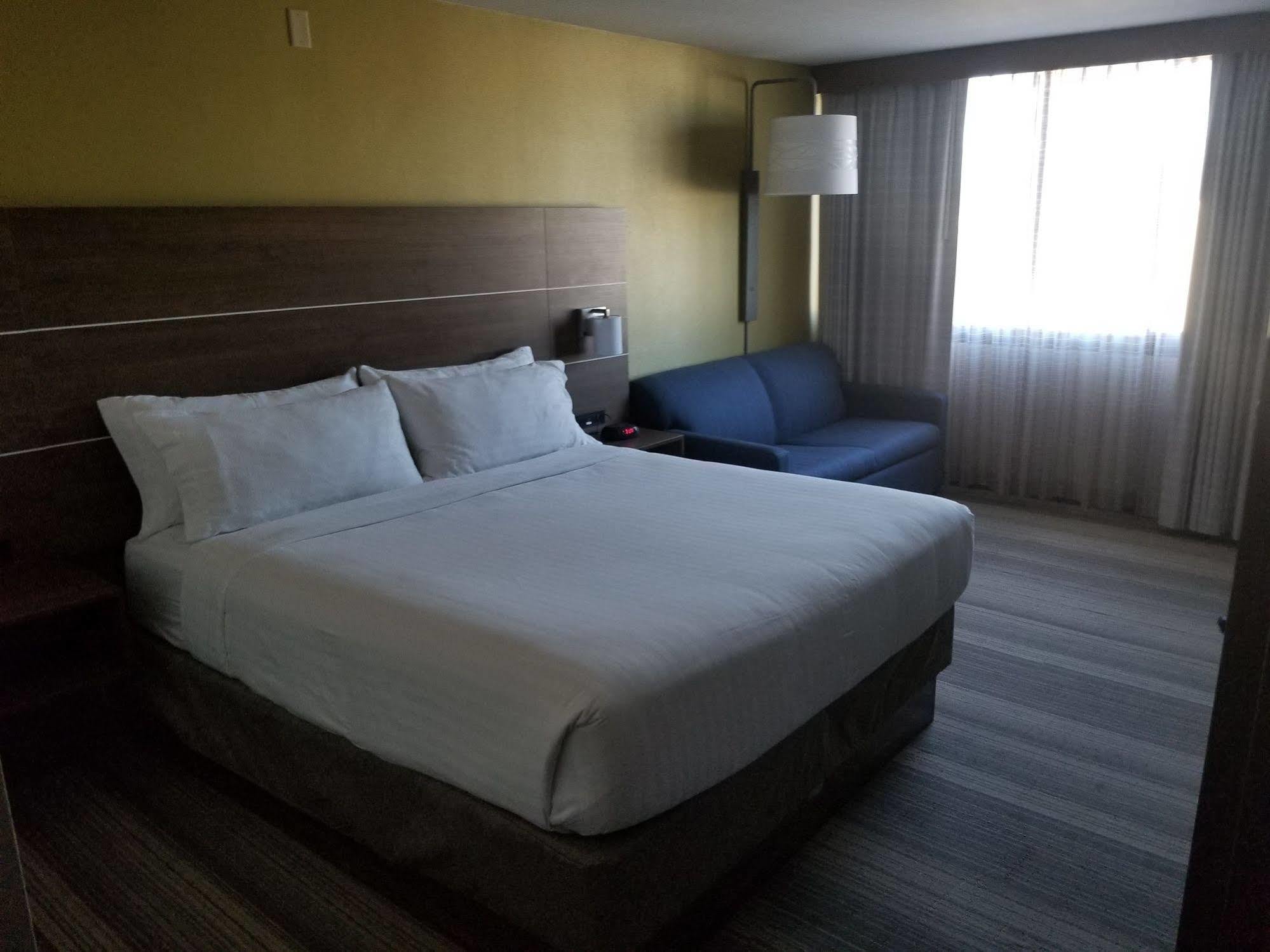 Holiday Inn Express Fullerton-Anaheim By Ihg Kültér fotó