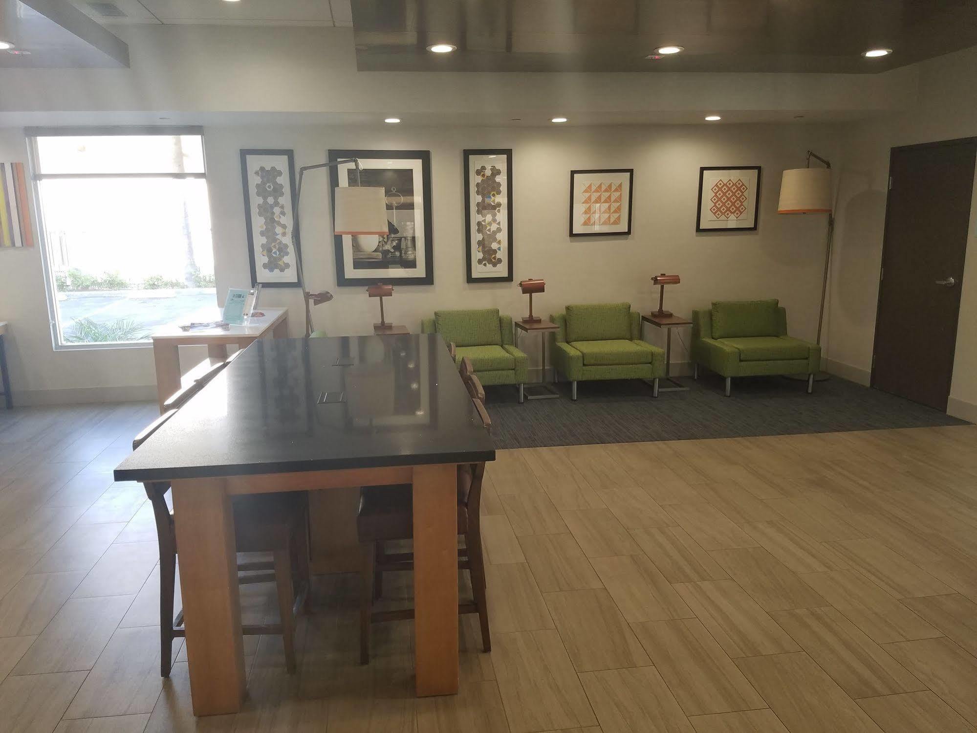 Holiday Inn Express Fullerton-Anaheim By Ihg Kültér fotó