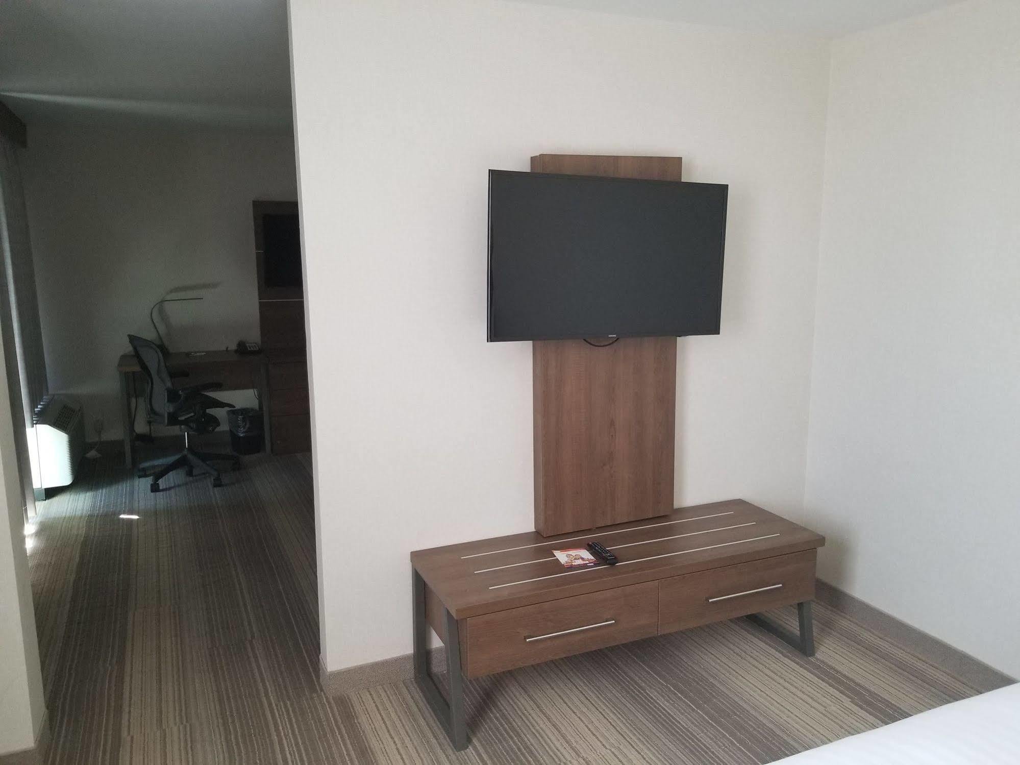 Holiday Inn Express Fullerton-Anaheim By Ihg Kültér fotó