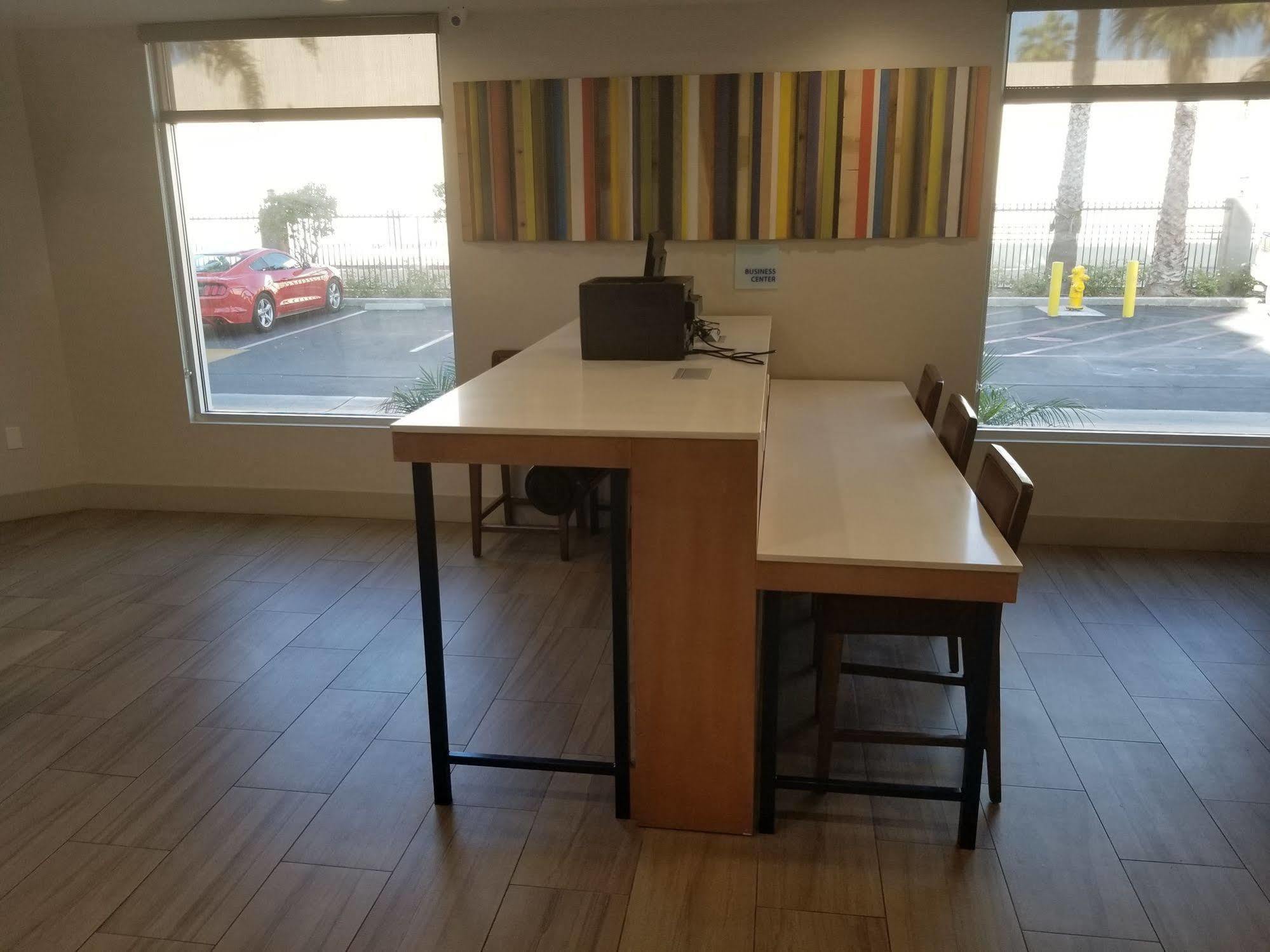 Holiday Inn Express Fullerton-Anaheim By Ihg Kültér fotó
