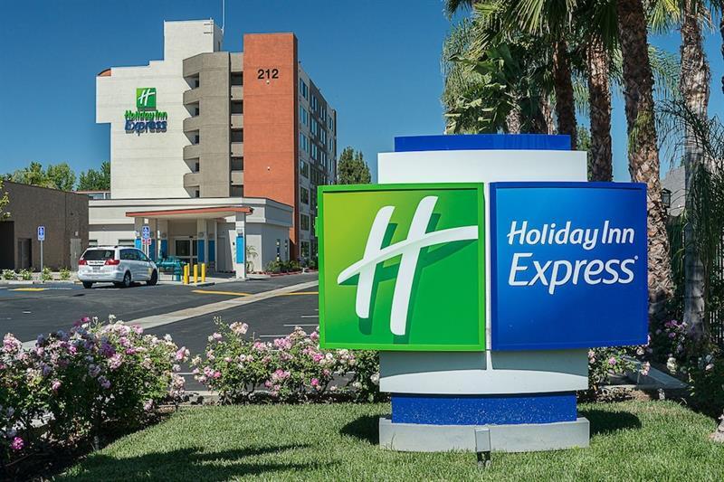 Holiday Inn Express Fullerton-Anaheim By Ihg Kültér fotó